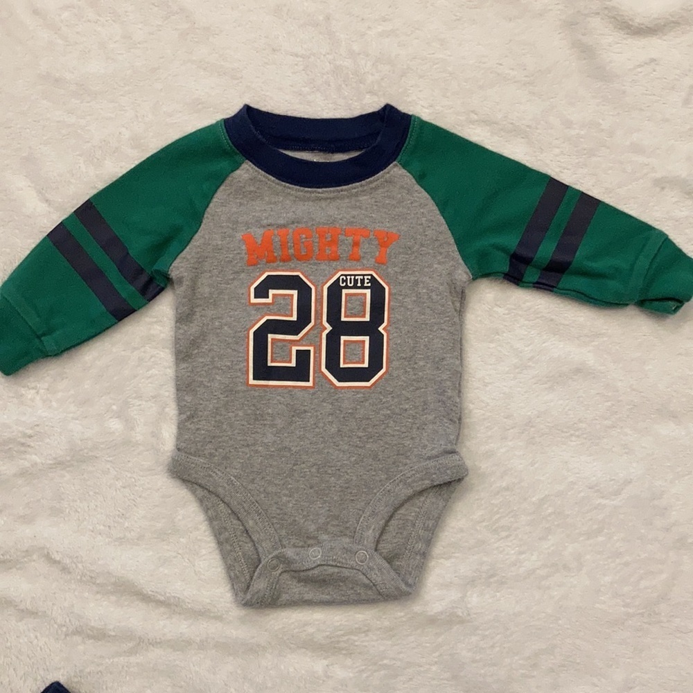 Carter’s infant 2pc outfit Size 3 months - Picture 3 of 4